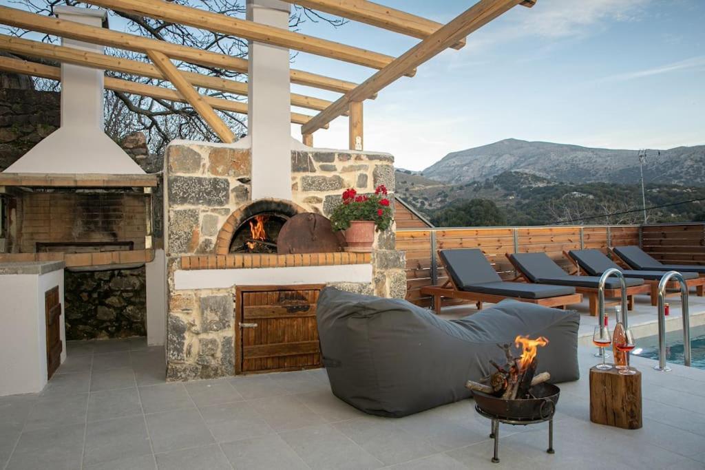 Lasithi Luxury Villa Mesa Lasithi Exteriör bild