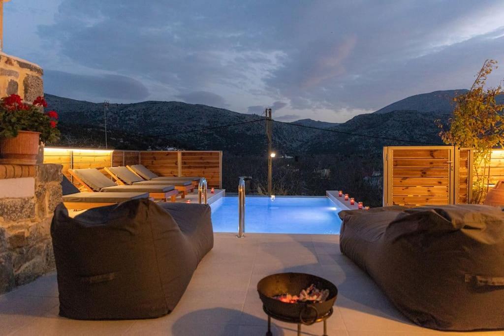 Lasithi Luxury Villa Mesa Lasithi Exteriör bild
